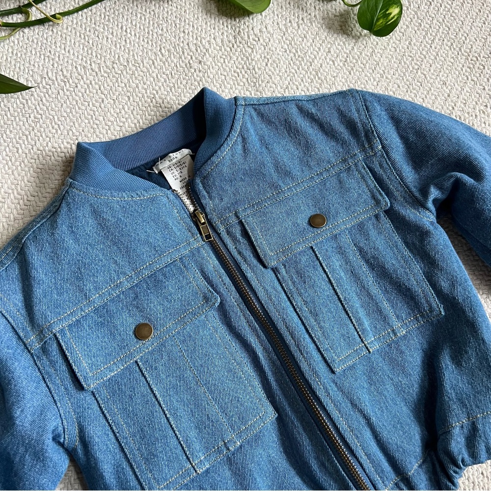 Max Studio Kids Denim Bomber Jacket size small 5/6 - Picture 3 of 5